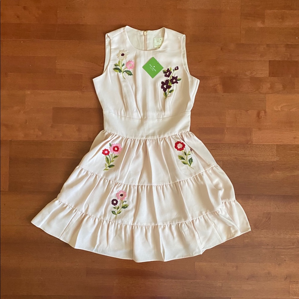♠️KATE SPADE FLORAL DRESS - Picture 3 of 8